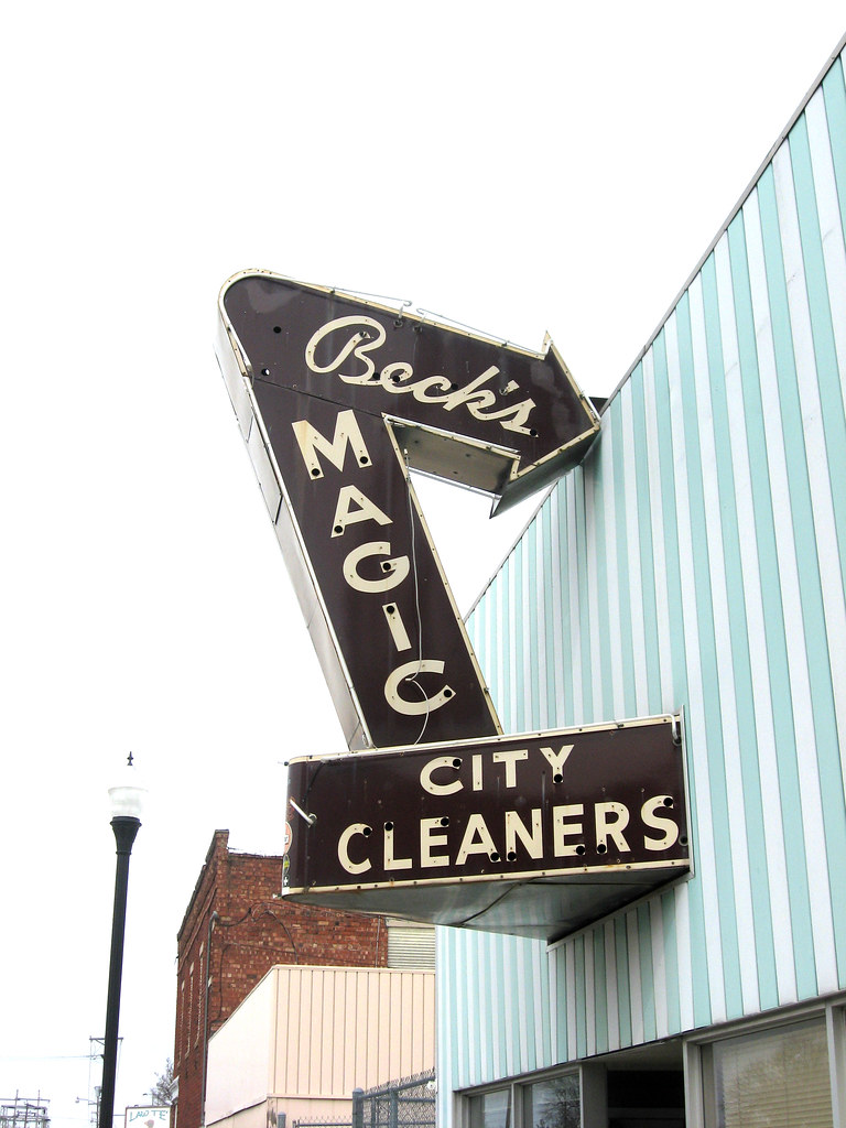 MOMoberly Beck's Magic City Cleaners Beck's Magic City … Flickr