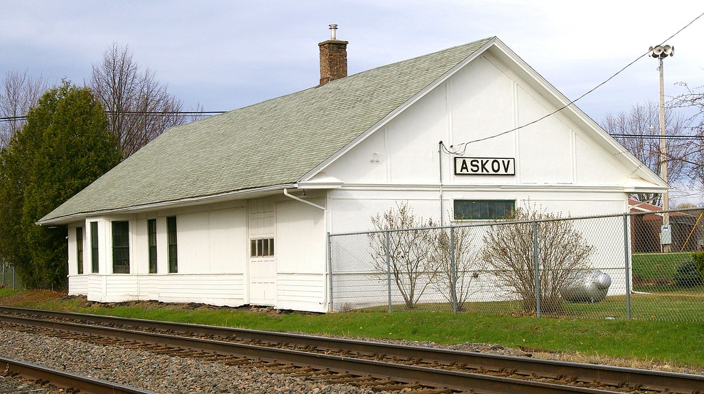 Askov, MN train station Built in 1894 by Great Northern Ra… Flickr