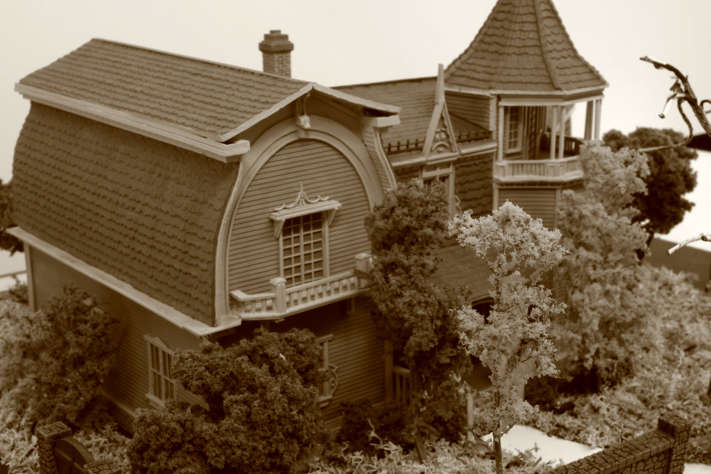 1313 Mockingbird Lane This is my model of 1313 Mockingbird… Flickr