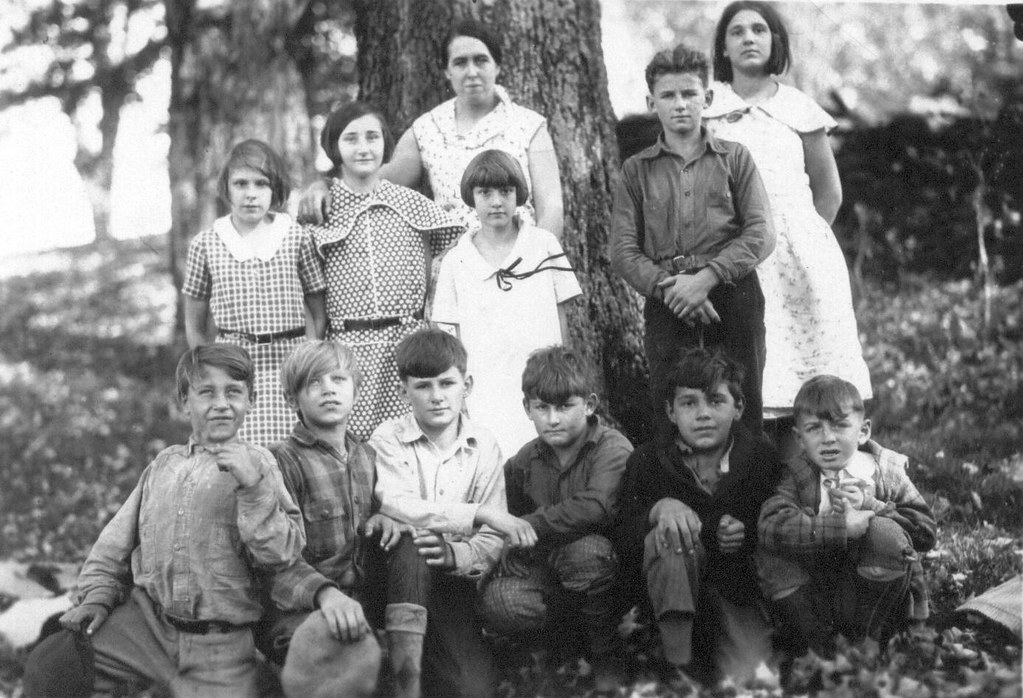 Bovina Coulter School (District 7) class 1930s The Coulter… Flickr