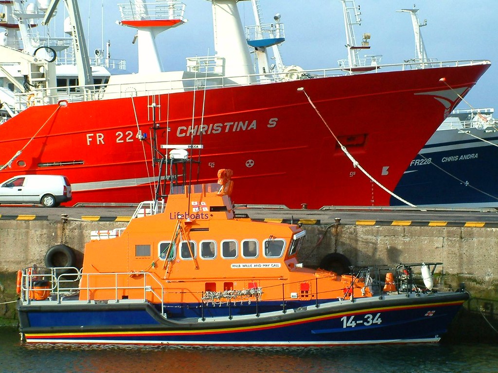 Fraserburgh Lifeboat. Fraserburgh Lifeboat RNLB WILLIE & M… Flickr