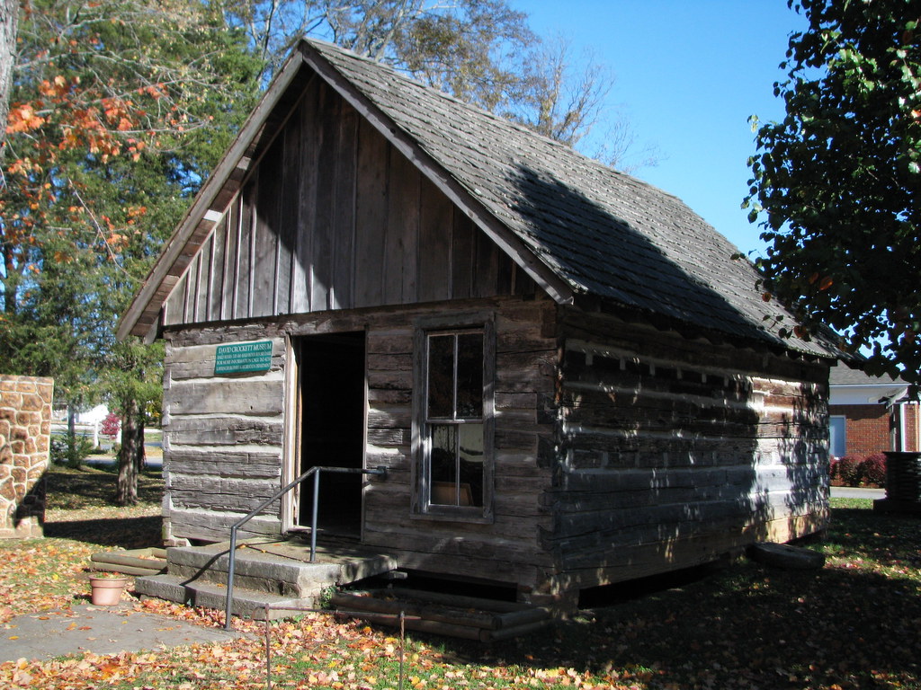 Davy Crockett Museum This cabin museum is a replica of Dav… Flickr