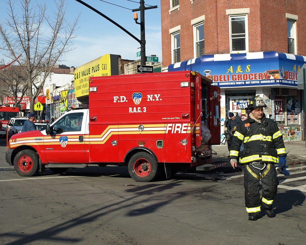 R003s FDNY RAC 3 Vehicle, Bronx, New York City Recuperatio… Flickr
