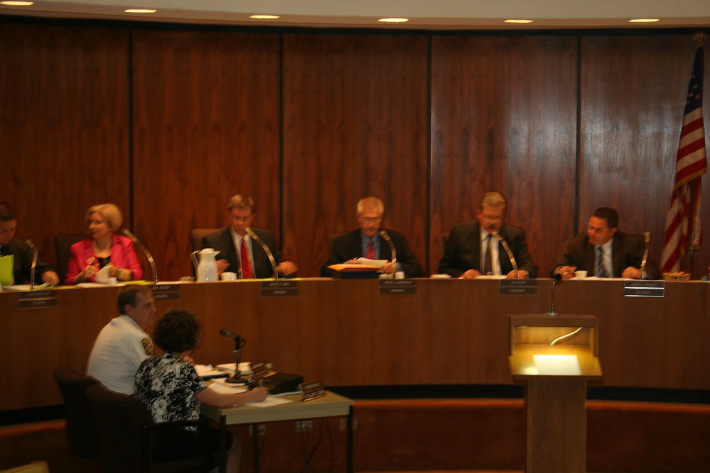 Carpentersville IL Village Meeting (33) Center section of … Flickr