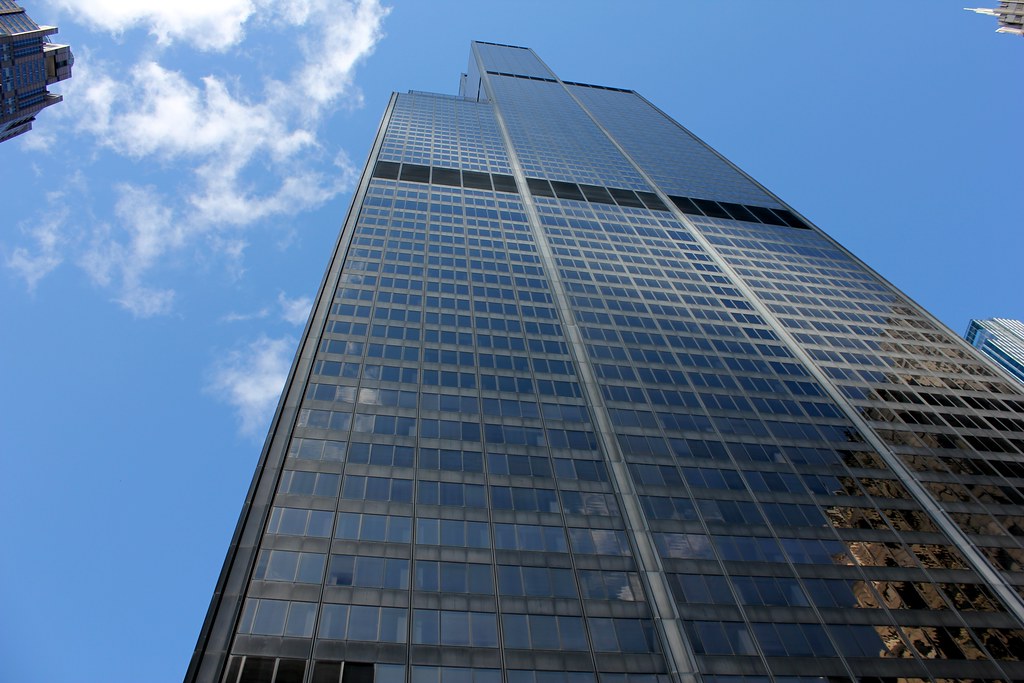 Willis Tower A look up at the Willis Tower. From here, it … Flickr