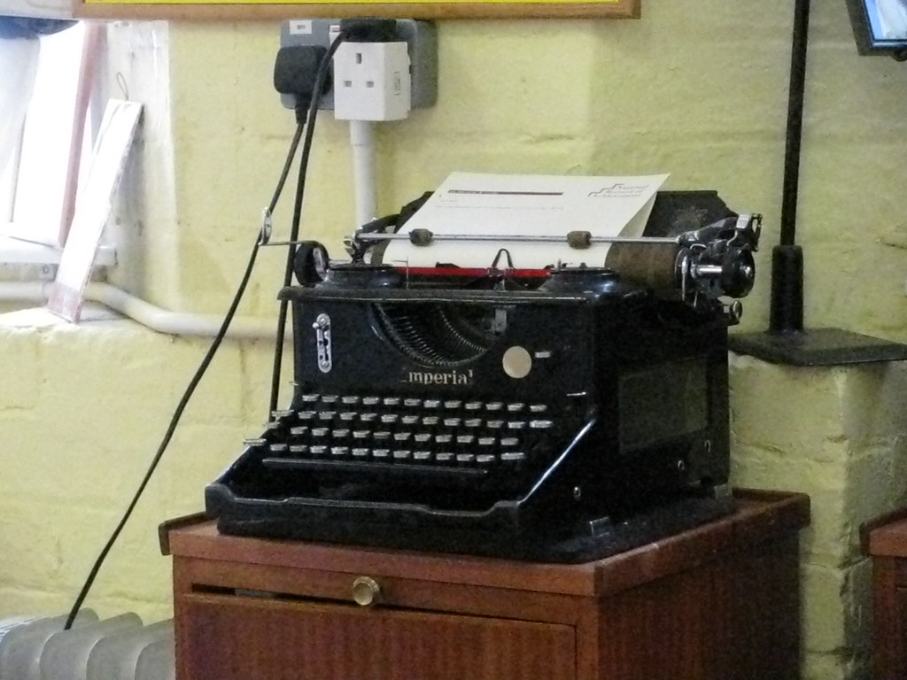 Teipiadur yn amgueddfa The Pen Room, Fredrick Street, Birm… Flickr