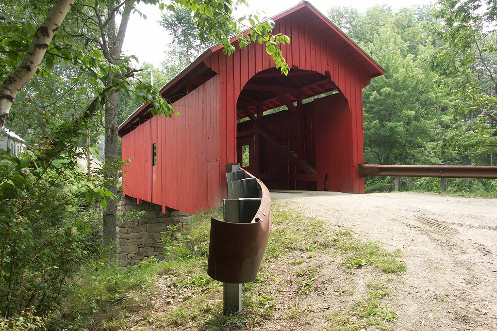 Slaughter House Covered Bridge (Northfield Falls, Vermont)… Flickr