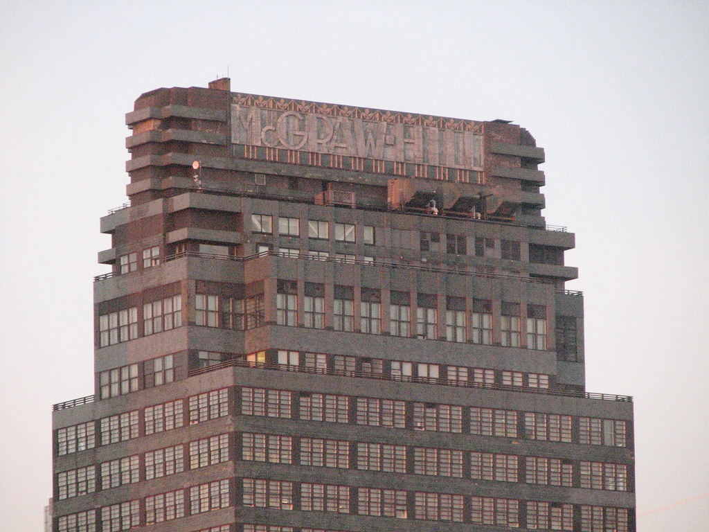 McGraw Hill I took this from the 15th floor of a hotel. Mc… Flickr