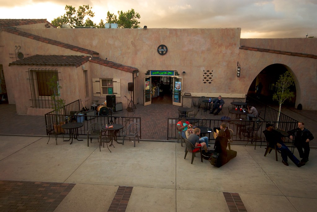 The Fullerton California Amtrak Station parkds00 Flickr