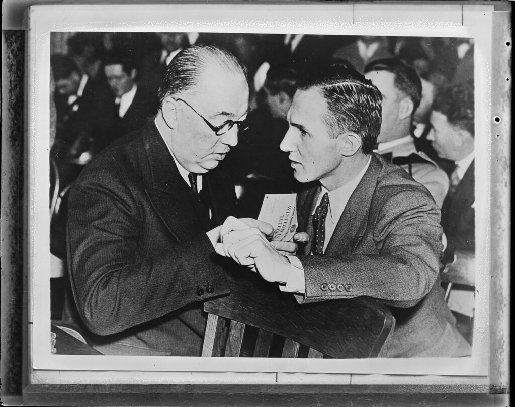 Atty. Riley and Hauptmann (suspect in Lindbergh kidnapping… Flickr