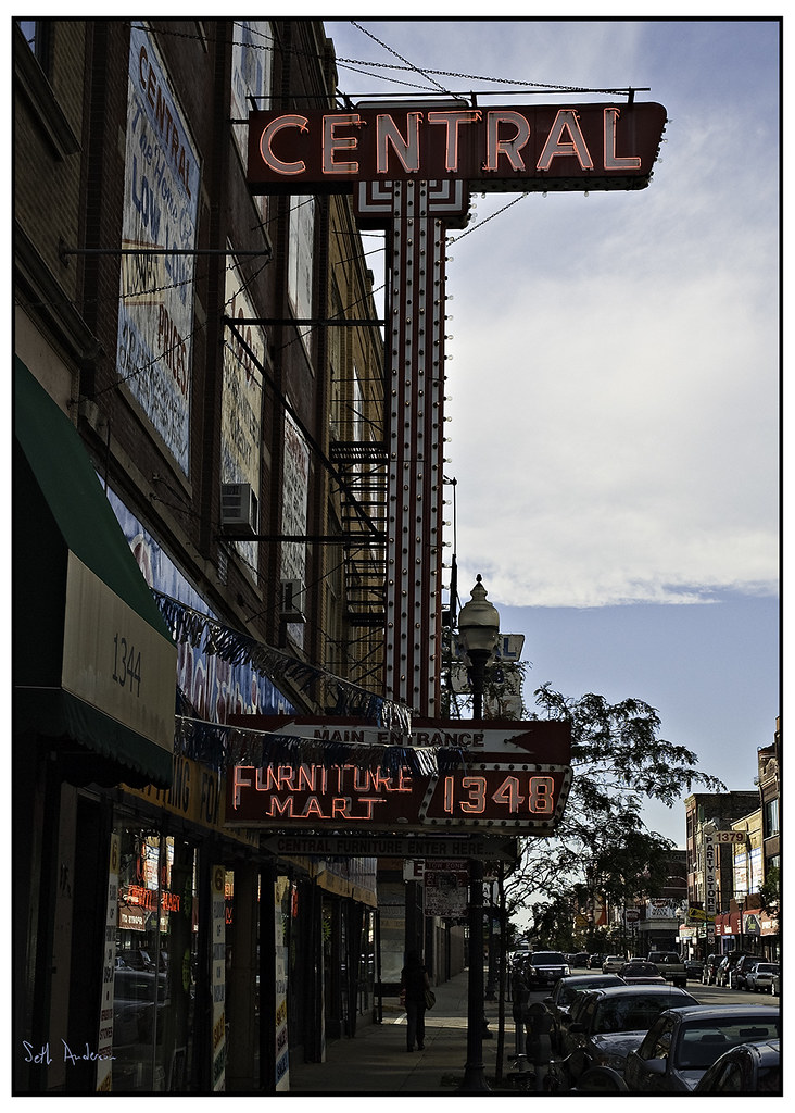 Central Furniture Mart Milwaukee Avenue Seth Anderson Flickr