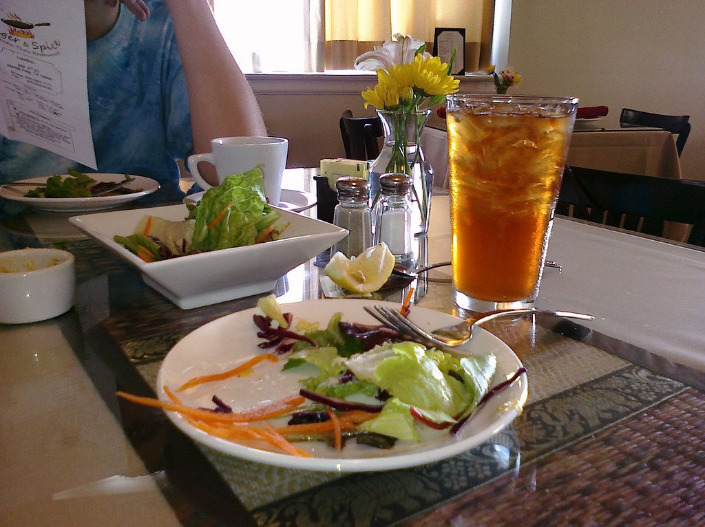House salad at Ginger & Spice A pretty, colorful table at … Flickr