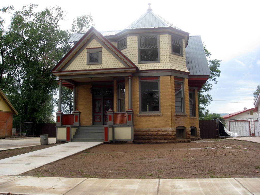 Amazing Homes of Las Vegas, NM Amanda Flickr