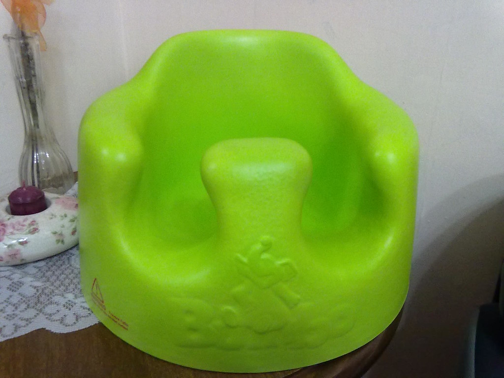 SILLA BUMBO La silla de bebés Bumbo es el primer asiento q… Flickr