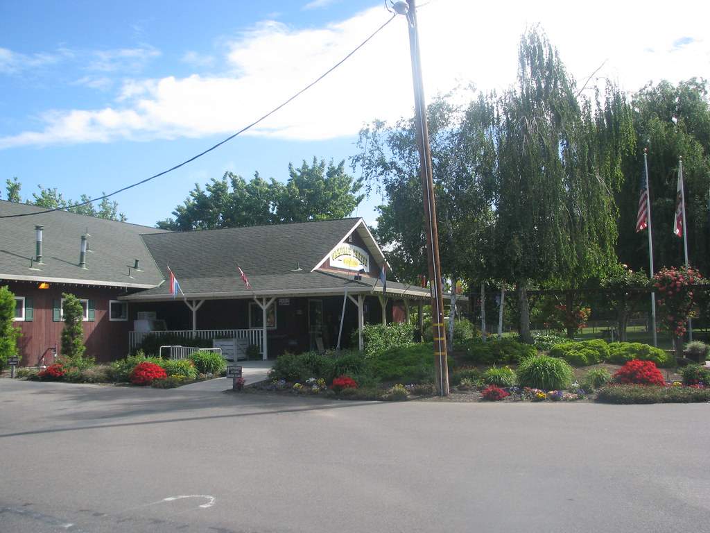 Oakdale Dutch Gouda Cheese Factory.California.USA. May 200… Flickr