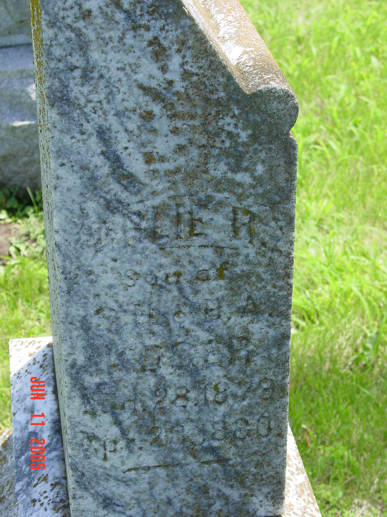 SparksIola Cemetery 017 Arlie R Koger First Child born to… Flickr