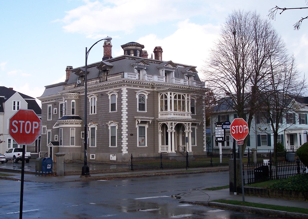 House in New Bedford House in New Bedford, Massachusetts l… Flickr