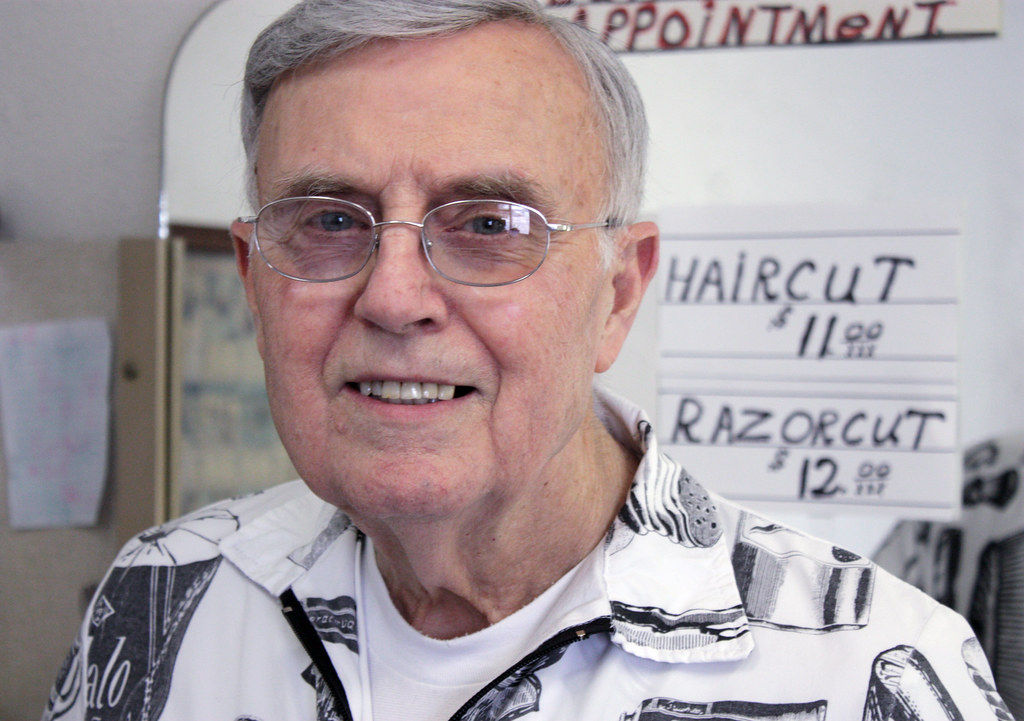 Chatham IL Felmet's Barber Shop (2 of 12) a photo on Flickriver