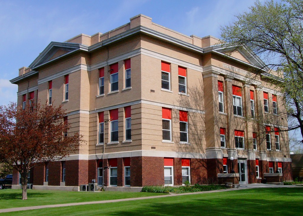 Walworth County Courthouse (Selby, South Dakota) Built in … Flickr