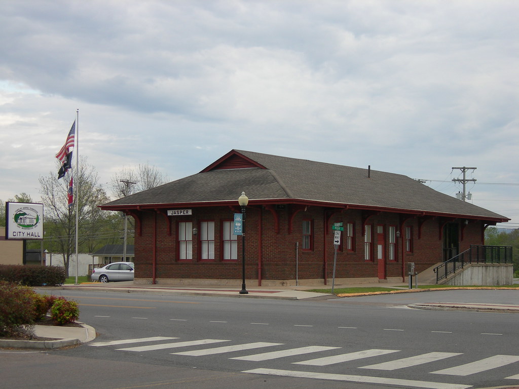 (Old) Jasper Train Depot Jasper, Tennessee Now serving as … Flickr