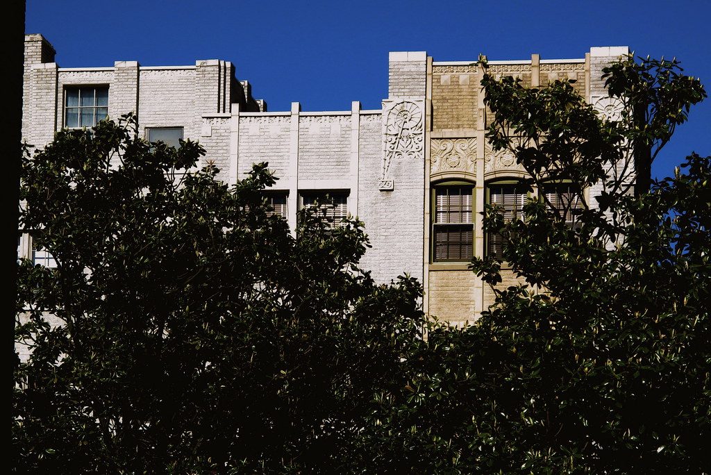 Woodley Park Towers 2737 Devonshire Place NW, Washington… Flickr