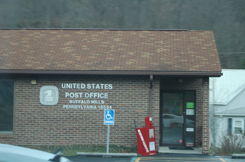 Buffalo Mills White Feather Safari Inspecting Life Flickr