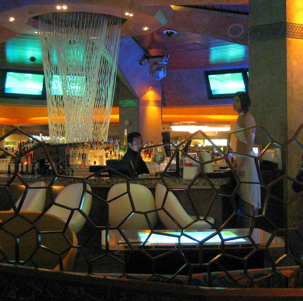 Cocktail waitress at the Rio special bar The cocktail wait… Flickr