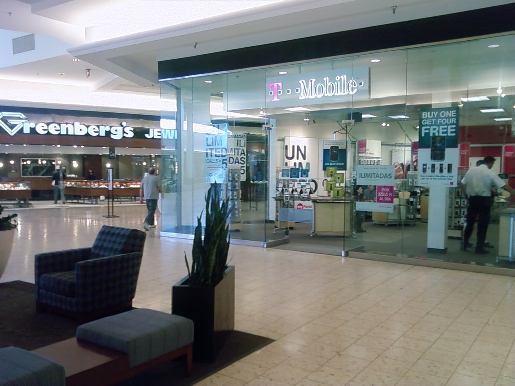 Southridge Mall Des Moines, Iowa TMobile Store Flickr
