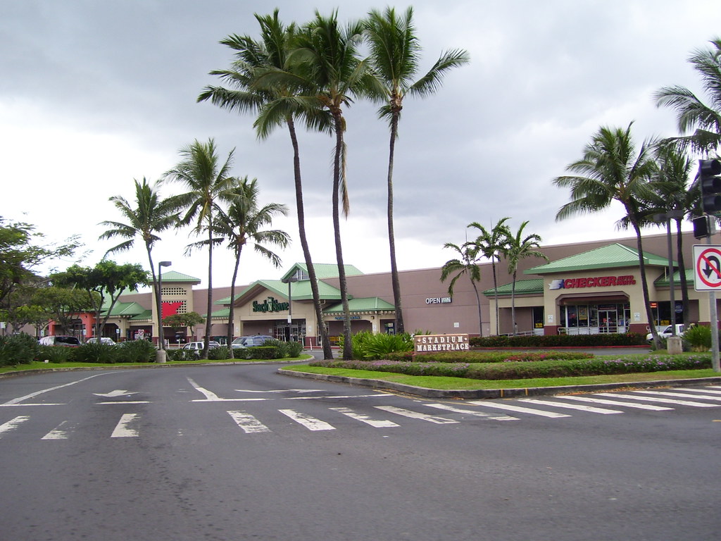 Waikele Premium Outlets / Waikele Shopping Center kalihikahuna74