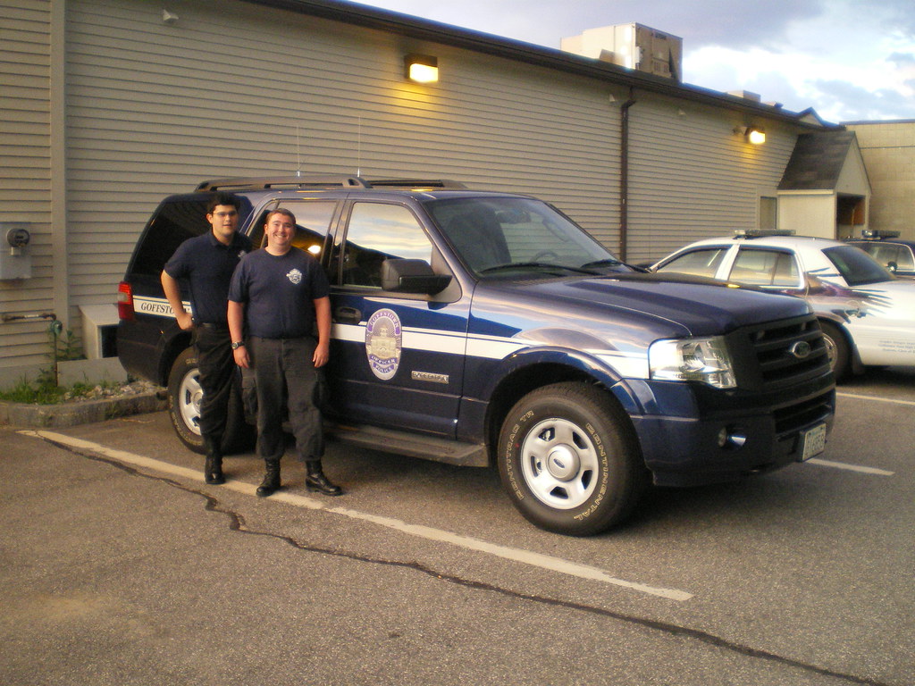 Traffic Detail 6 Goffstown, NH Police Explorers directing … Flickr