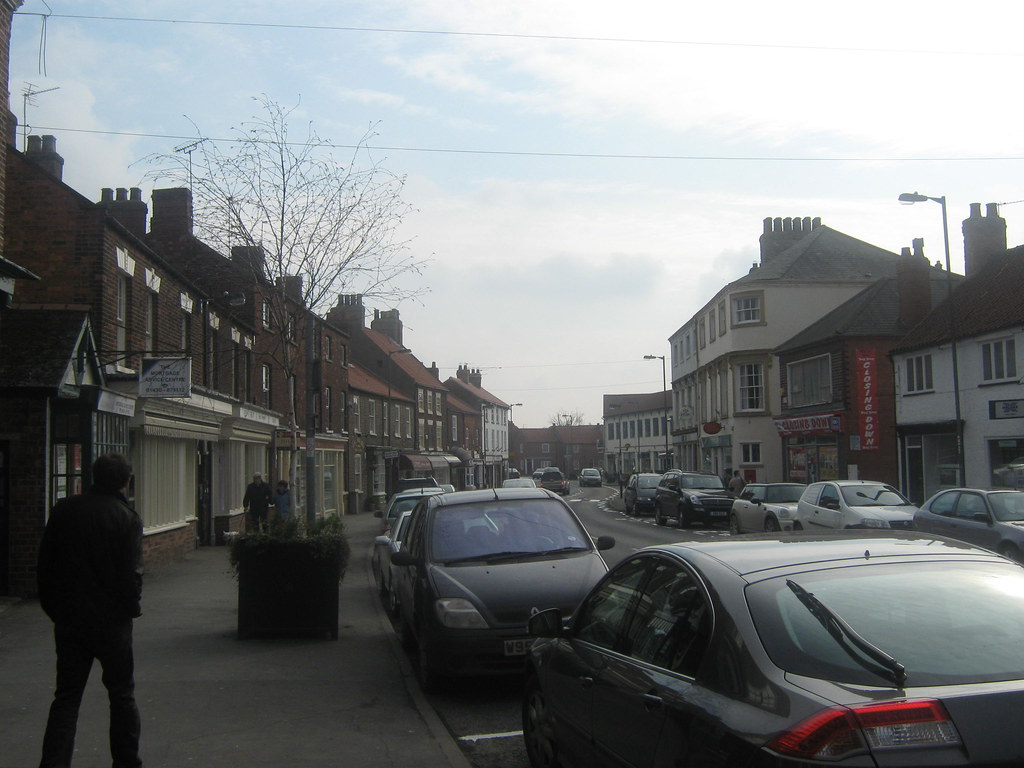 High Street, Market Weighton, East Yorkshire Main road in … Flickr