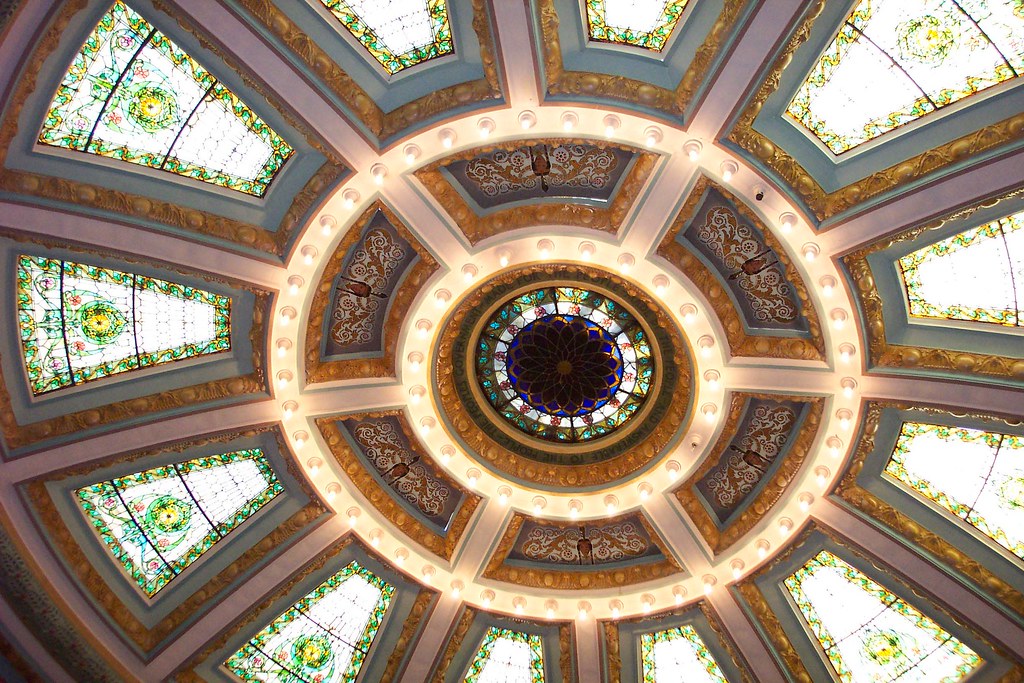 Jackson Ms Stain Glass Dome State Capitol Dome of the … Flickr