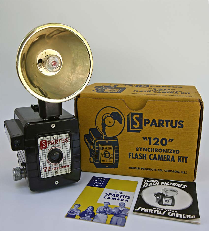 Spartus 120 Flash Camera (kit!) The Spartus 120 Flash Bake… Flickr