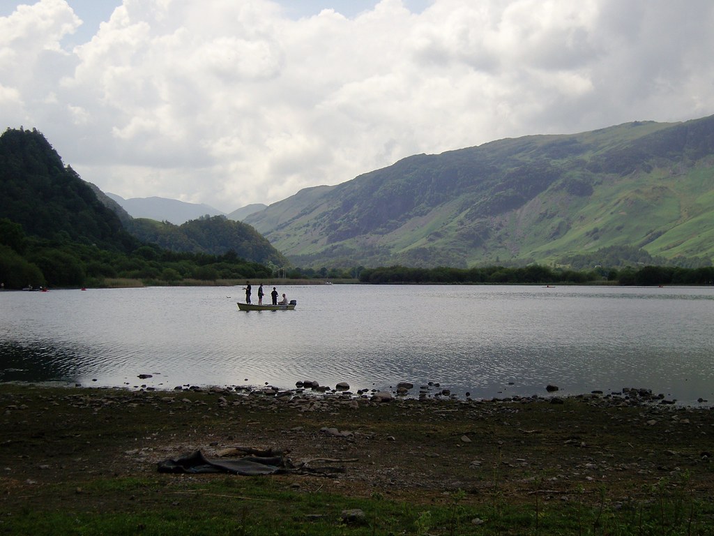 Fishing on Derwent Water Kris Chapman Flickr