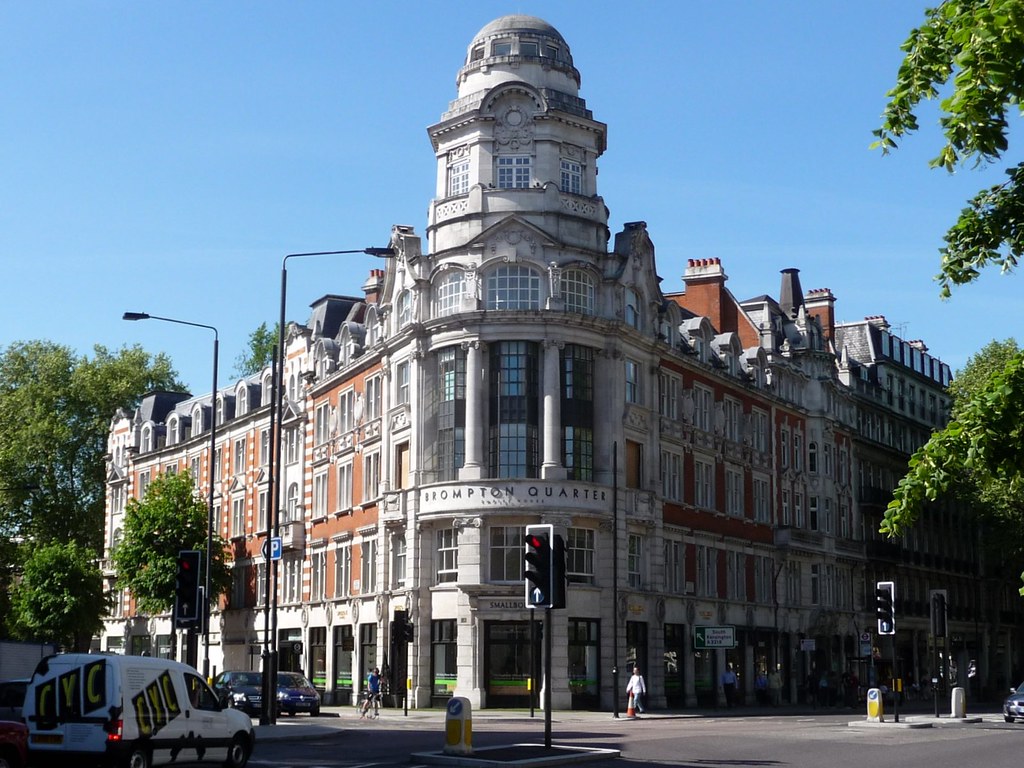 Brompton Quarter London Across the street from the Bromp… Flickr