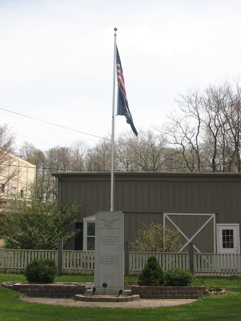 Mattawan, Michigan Veterans Memorial Darrell Harden Flickr