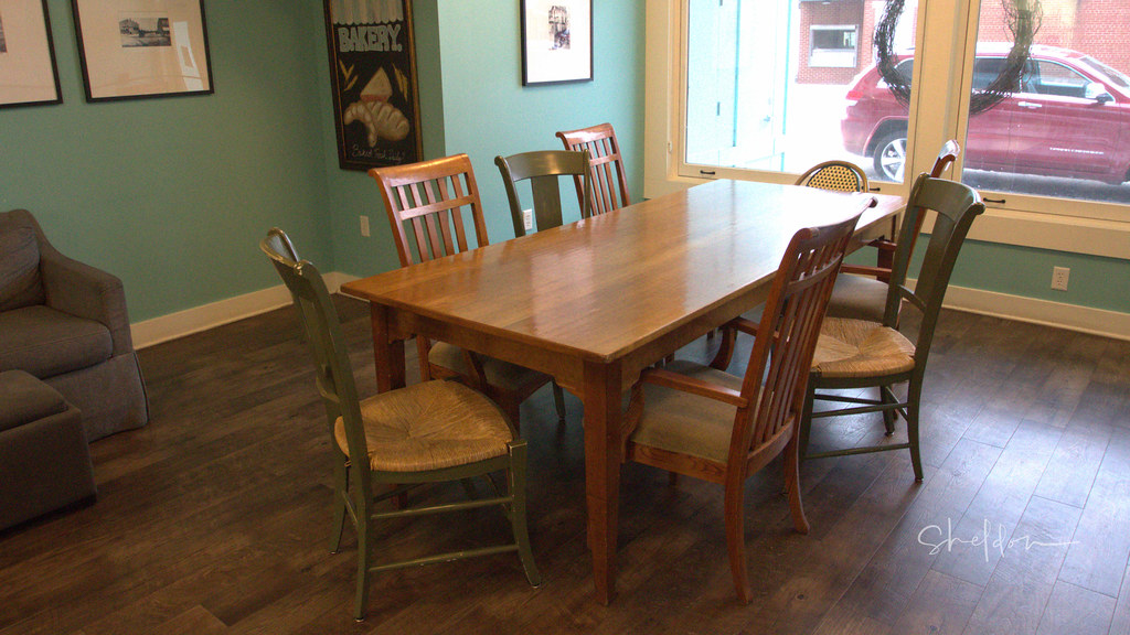 the table is set The Coffeehouse at Chestnut and Pine Burl… Flickr