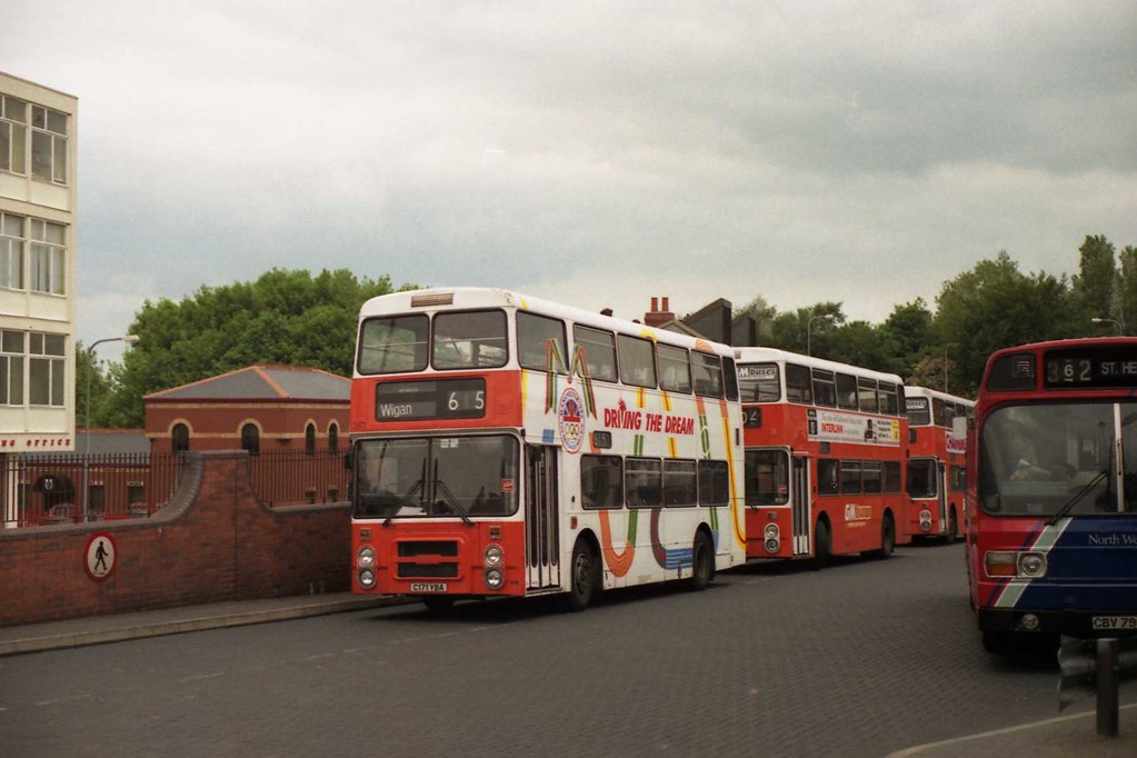 GMT 3171 (C171 YBA) Seen in Wigan Bus Station, advertising… Flickr