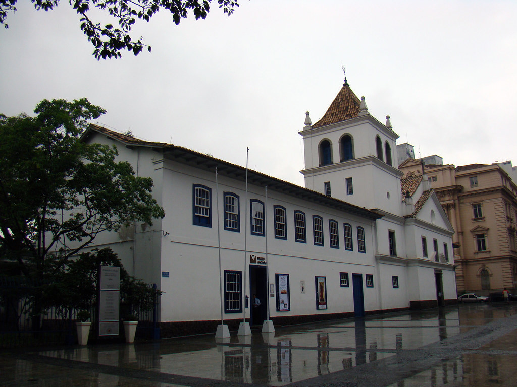Pátio do Colégio O Pátio do Colégio é um sítio arqueológic… Flickr