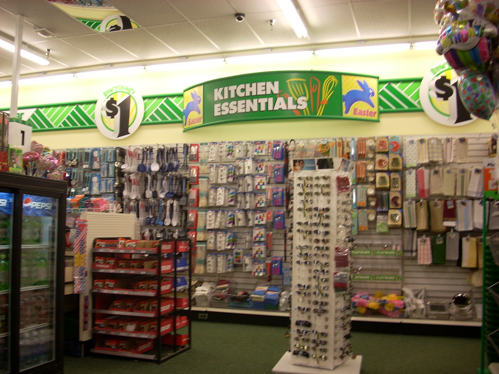 Dollar Tree interior Dollar Tree 382 (10,000 square feet)… Flickr