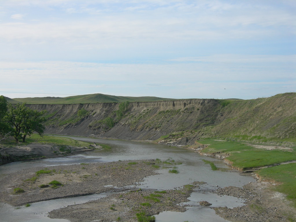 Moreau River Taken from the SD Hwy 65 bridge in eastern Zi… Flickr