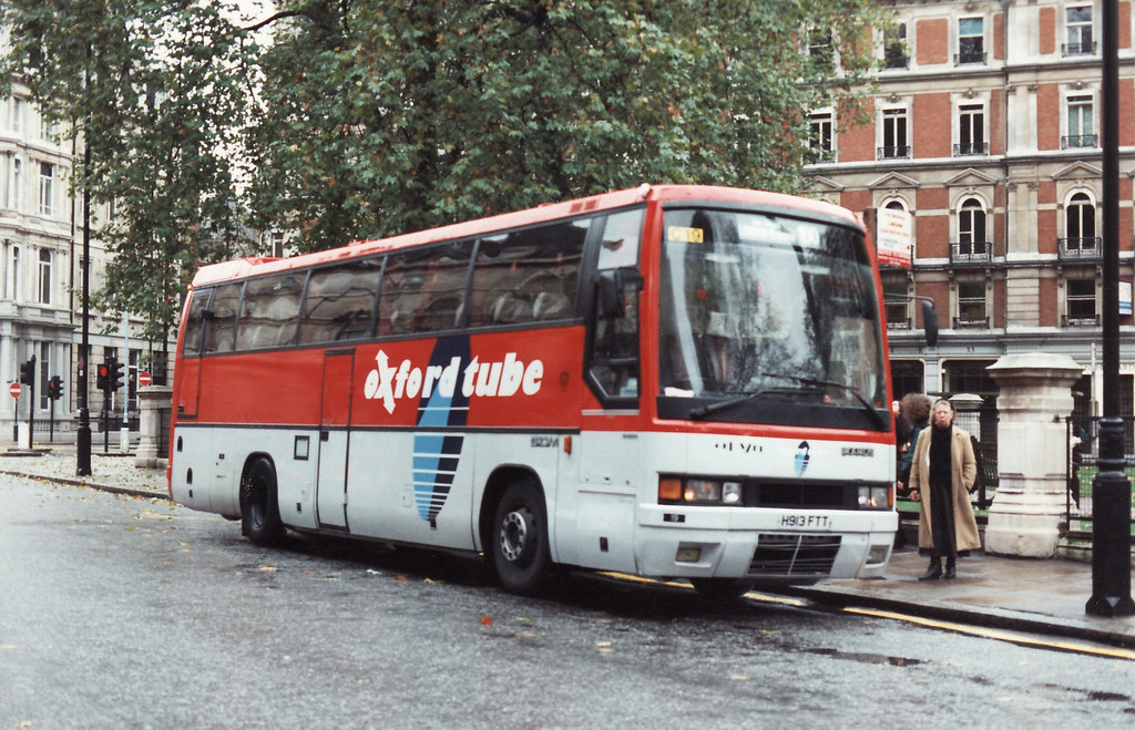 OXFORD TUBE_0004 BUSVIEWS1988 Flickr