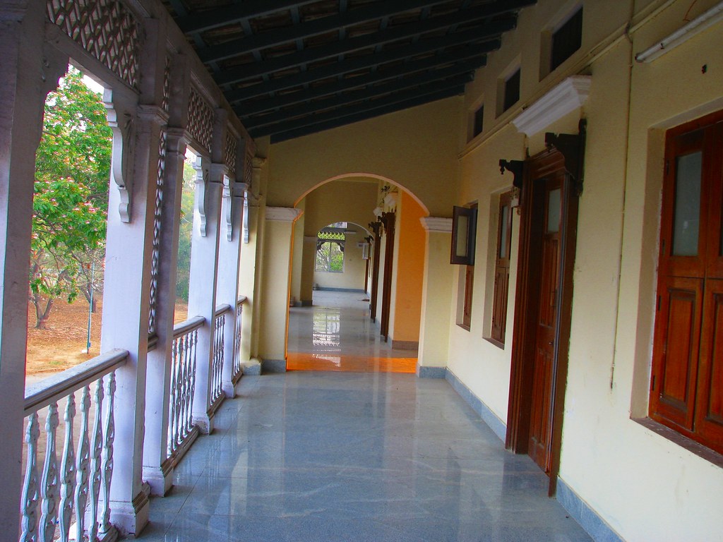 Heritage Building.. This is Chamundeshwari Guest house in … Flickr
