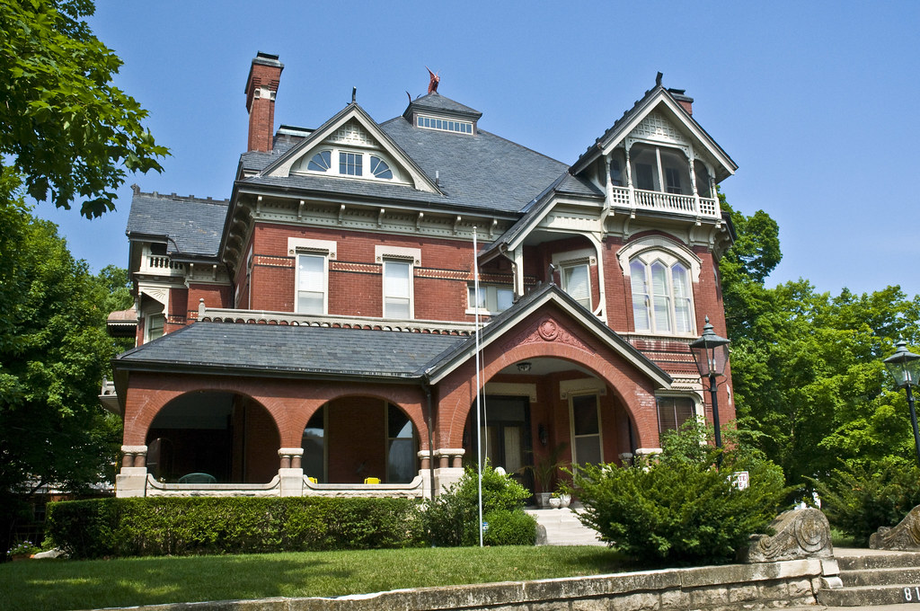 Waggener House Atchison KS Gargoyle Home, 819 N. 4th Str… Flickr