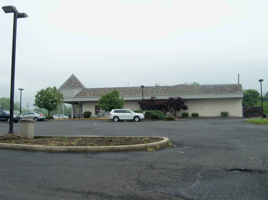 Mayfair Foodtown Whitehouse, NJ 539 Rt. 22 E; part of th… Flickr