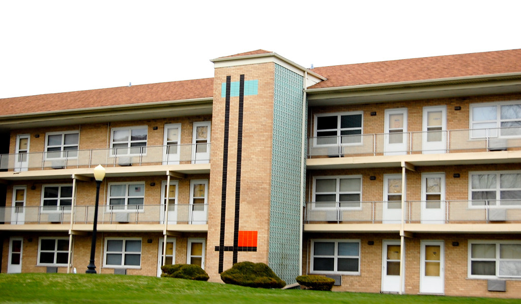 The Riviera a photo on Flickriver