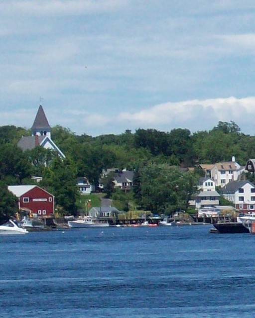 Kittery, Maine from Portsmouth, NH Kittery, Maine waterfro… Flickr