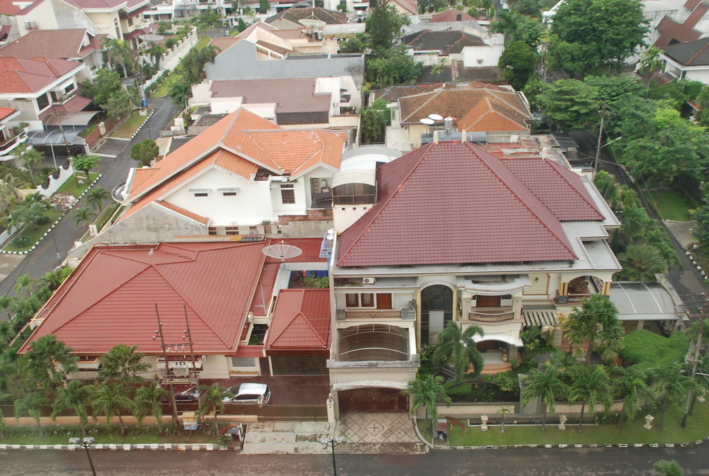 surabaya mansions these are easily the biggest houses i've… Flickr