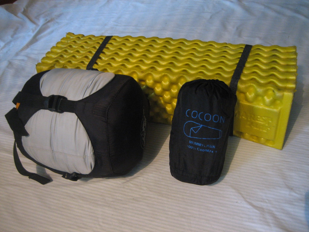 Sleep System (packed) Thermarest ZLite, REI Halo +20 in e… Flickr