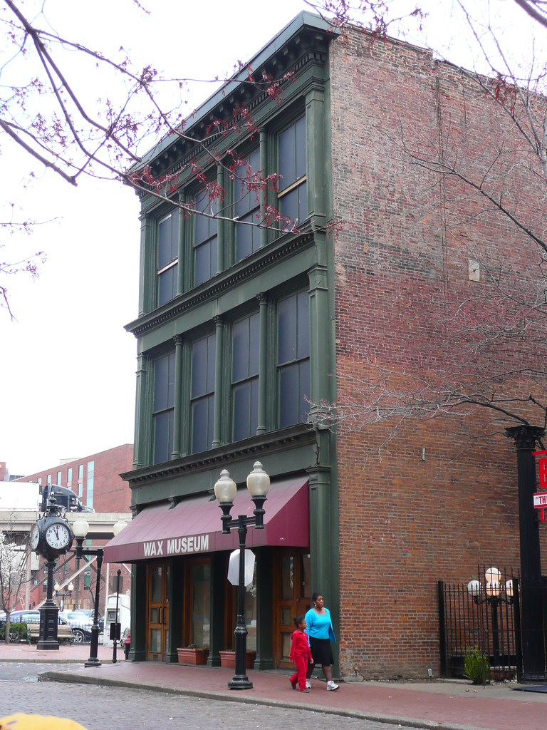 St. Louis, MO Lacledes Landing Laclede's Landing seems to … Flickr